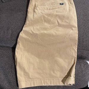 Classic khaki shorts